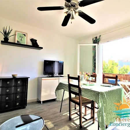 Appartamento Hyères-plage Studio cabine-L'ayguade Esterno foto
